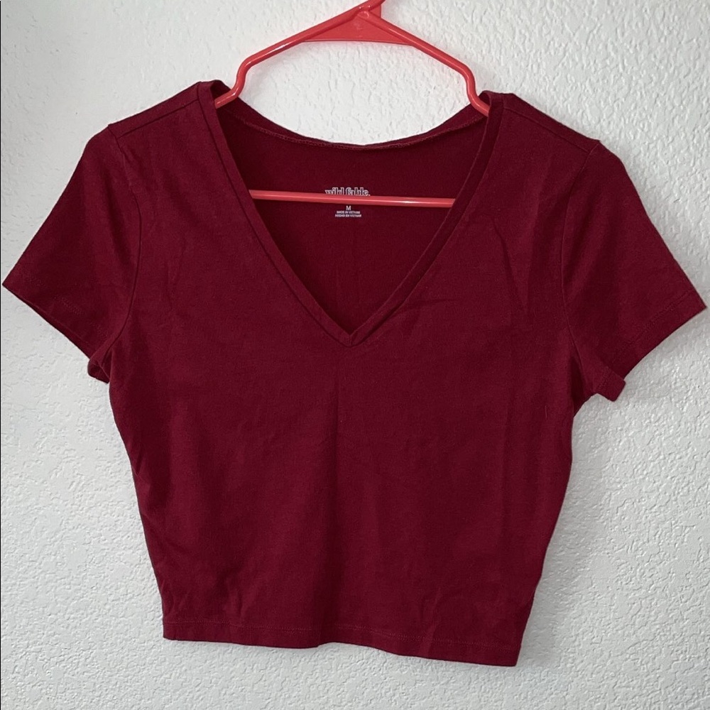 Burgundy cropped tee